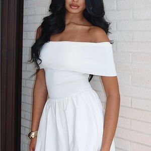 New With Tags - White Fox Boutique Strapless White Dress